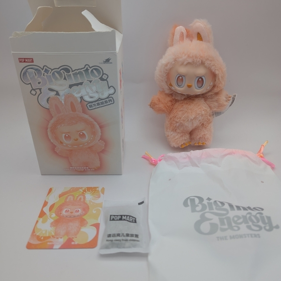 Labubu Big Into Energy - Happiness - Picture 2 of 3